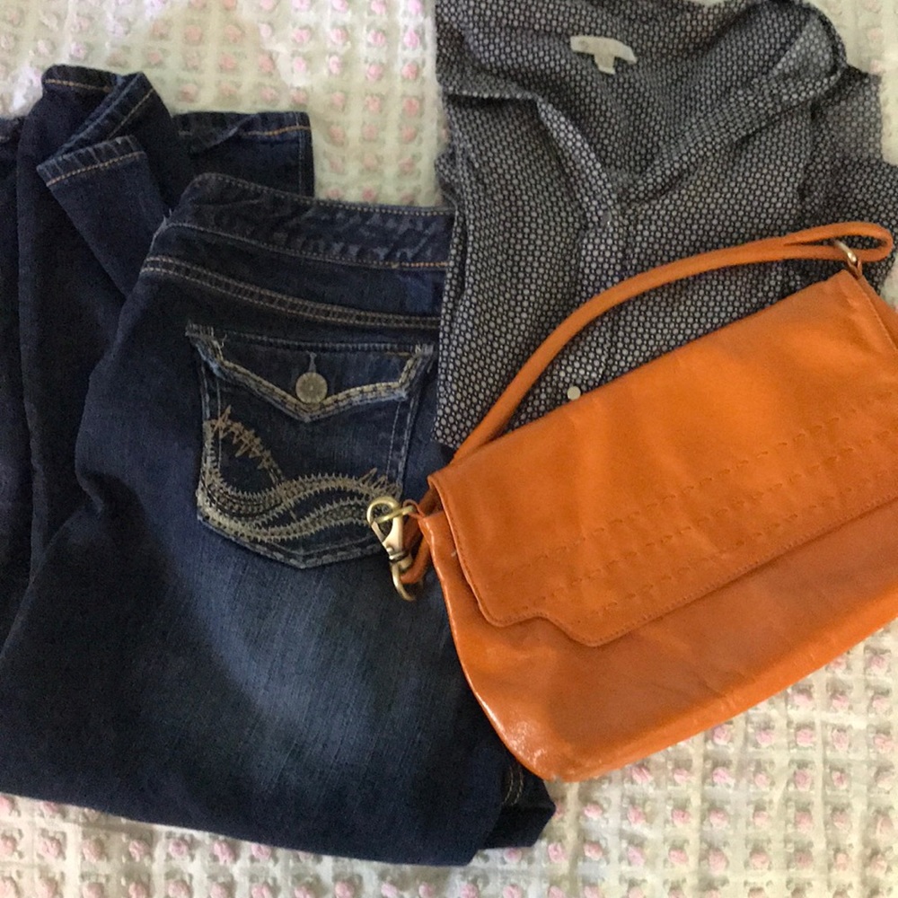 Lila Rose Navy Blouse 2xl